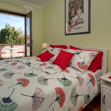 Apartment Kika Porec Ngoại thất bức ảnh