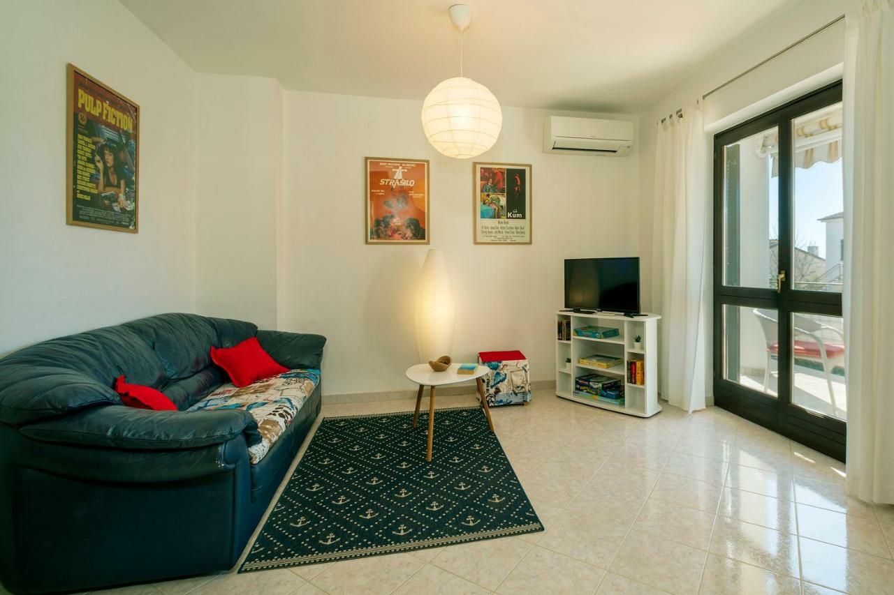 Apartment Kika Porec Ngoại thất bức ảnh