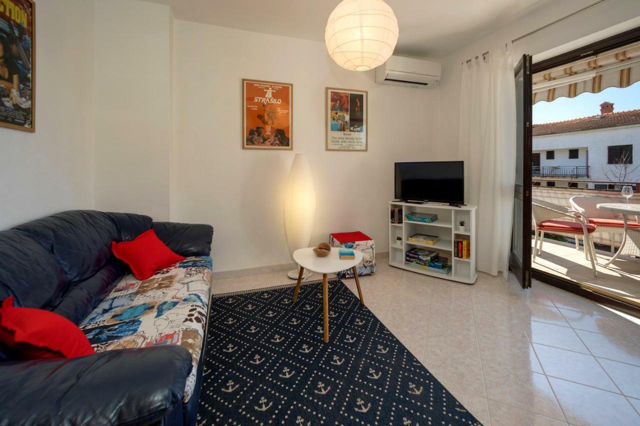 Apartment Kika Porec Ngoại thất bức ảnh